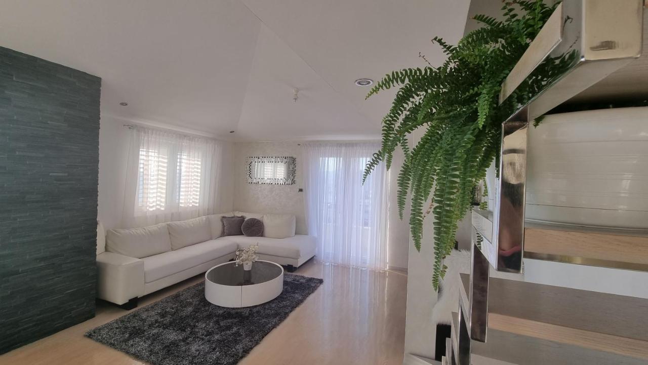 Dream Apartment Podstrana Exterior foto